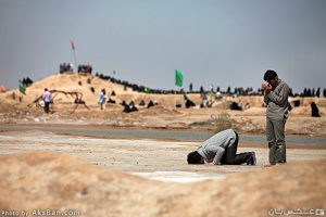 آنان که خاک را به نظر کیمیا کنند - آیا بود که گوشه چشمی به ما کنند کیمیا